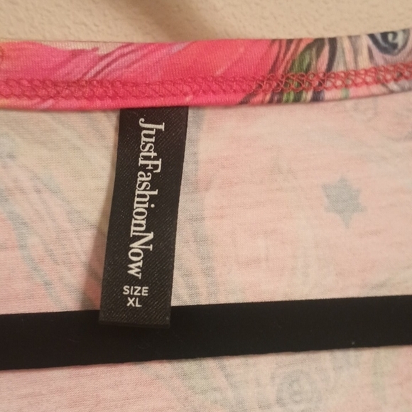 Pink and Blue Graphic Sleeve T-Shirt Size XL - Picture 2 of 4